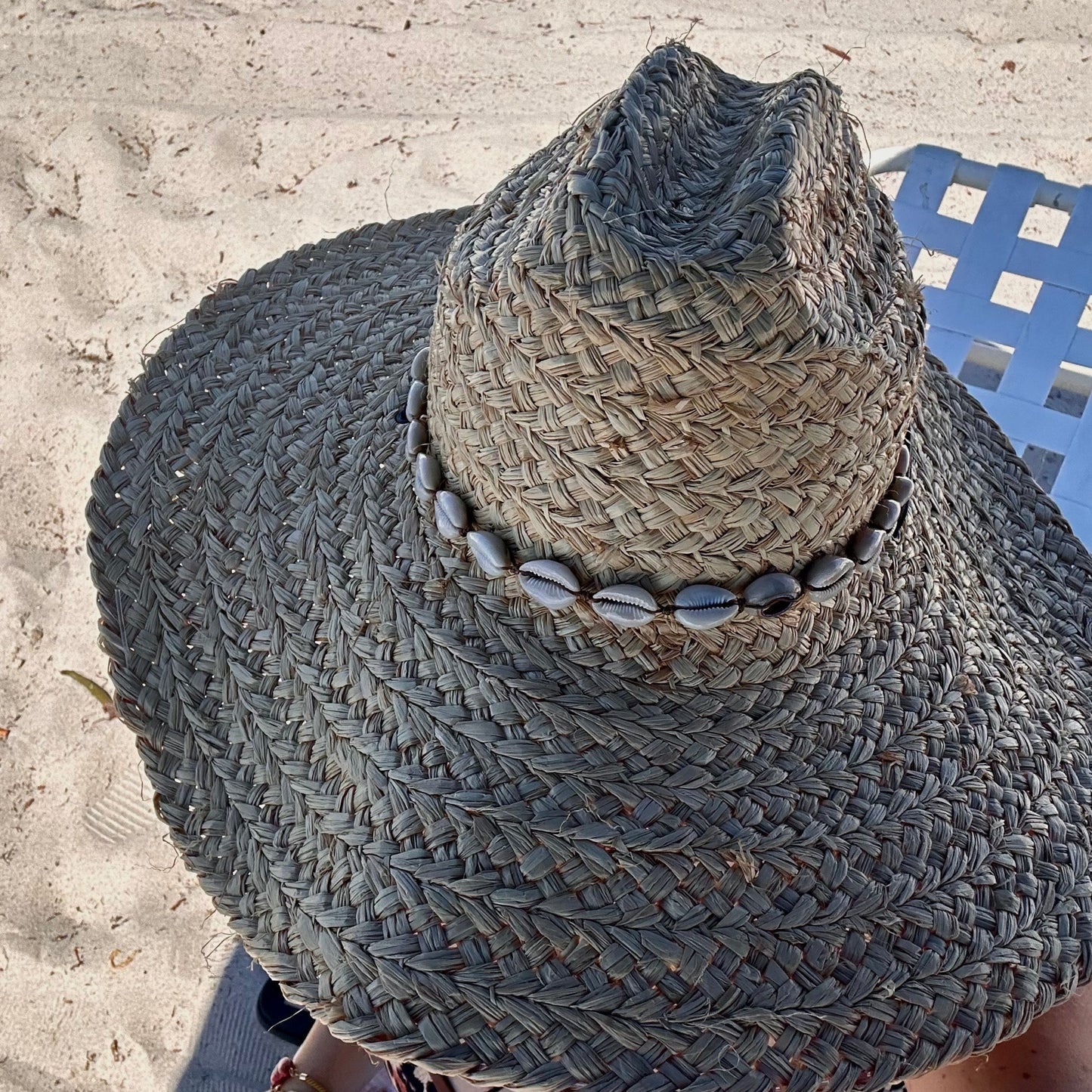 Island Hat Necklace